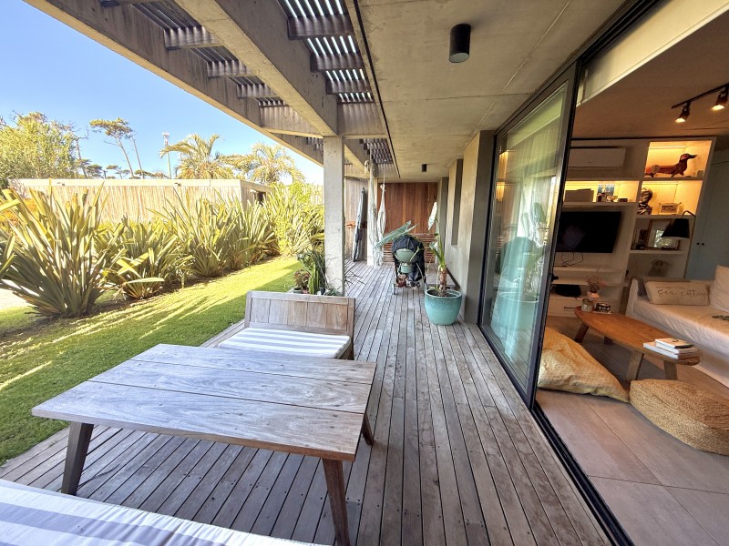 Departamento de 1 dormitorio en Manantiales con jardin