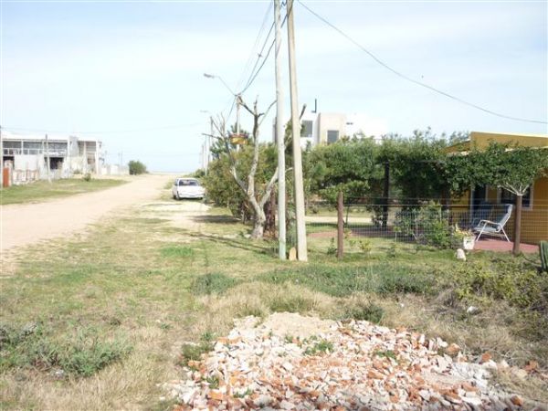 Lote de 450 M2 a media cuadra del mar