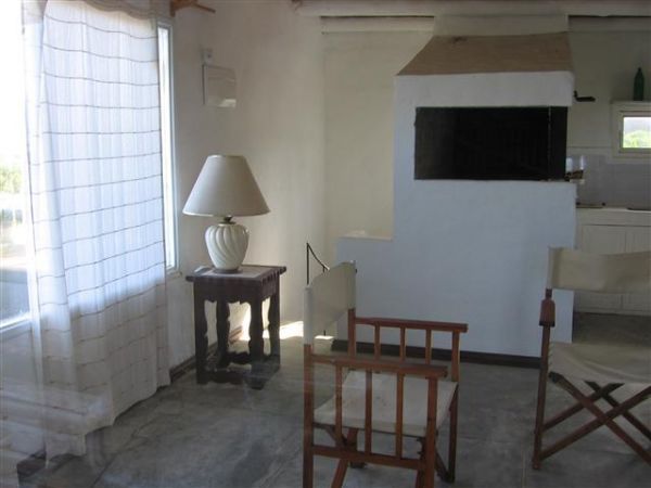Calida casa ubicada a pocos metros del mar.