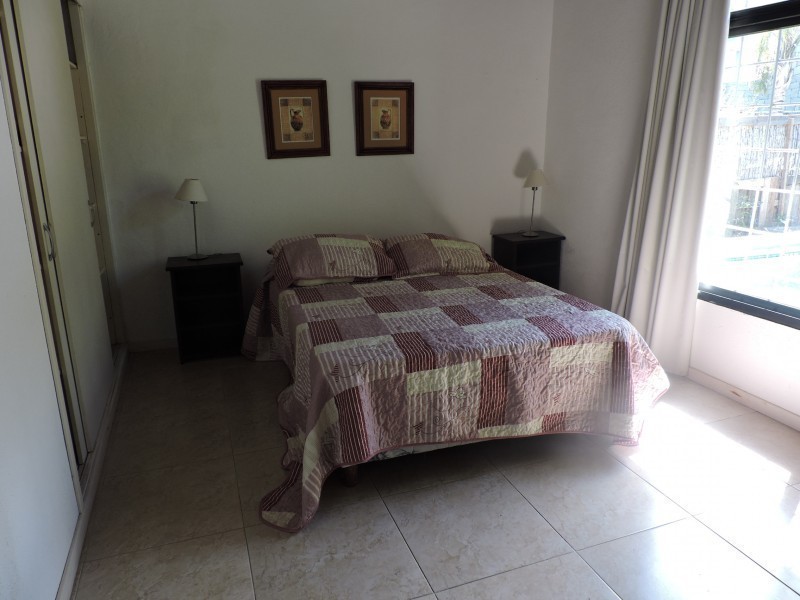 Moderna casa en alquiler y venta en Montoya.