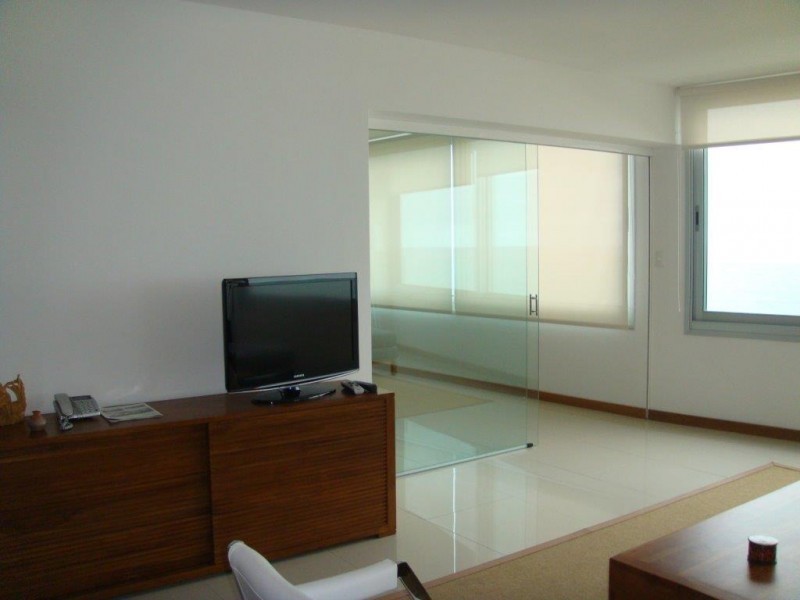 Excelente departamento en Tiburon 3 con vista al mar