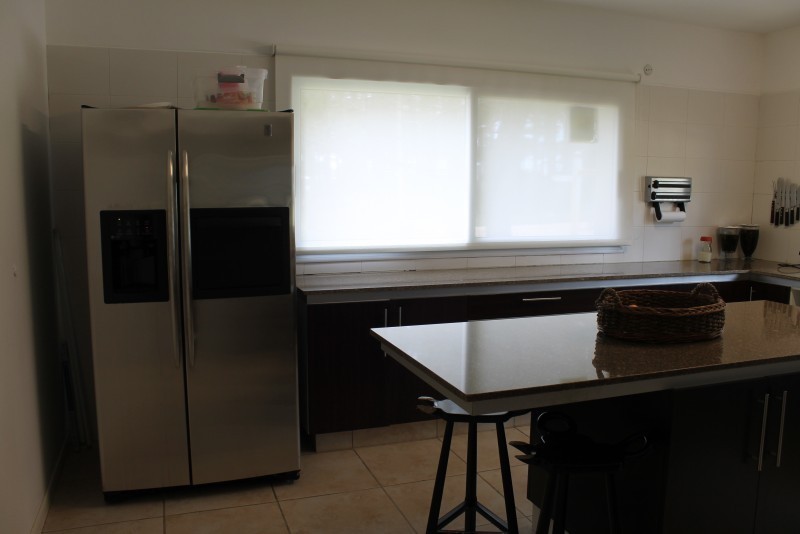Excelente Casa con pileta en Laguna Blanca en alquiler
