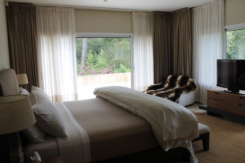 Excelente Casa con pileta en Laguna Blanca en alquiler