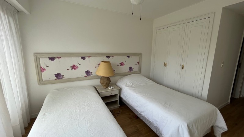 Departamento en alquiler en Esturion UNO
