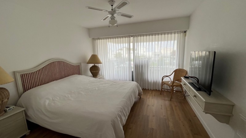 Departamento en alquiler en Esturion UNO