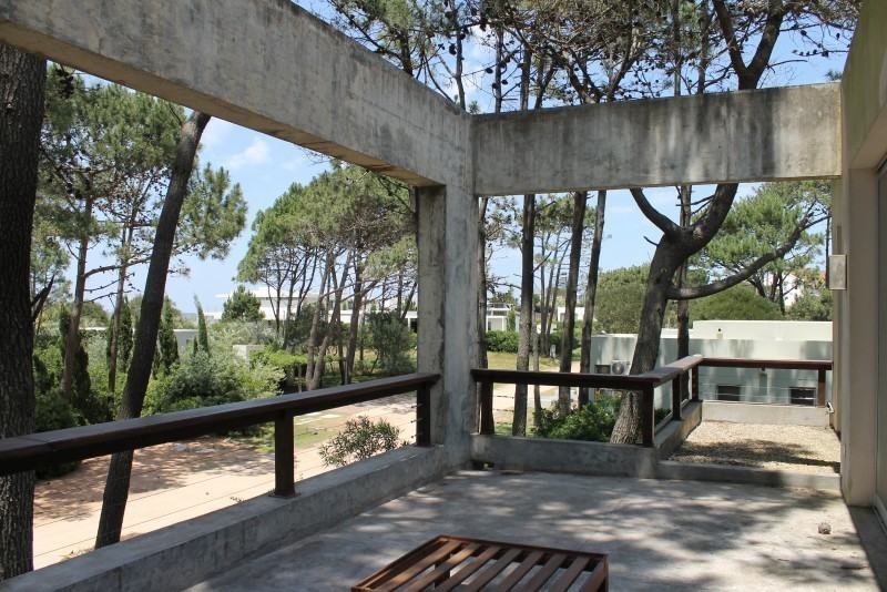 Muy linda casa en alquiler en Laguna Blanca