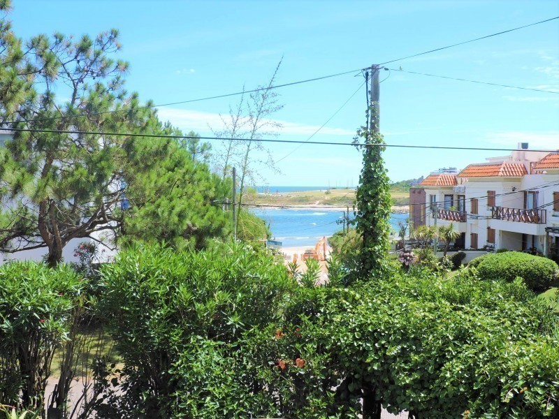 Excelente casa de la ruta al mar en La Barra en La Desembocadura