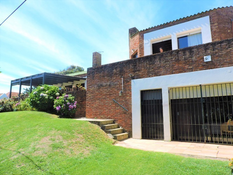 Excelente casa de la ruta al mar en La Barra en La Desembocadura