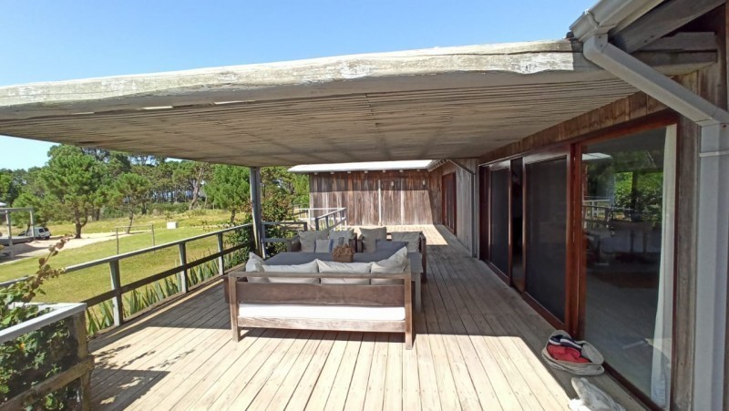 Amplia casa en Pinar del Faro Jose Ignacio