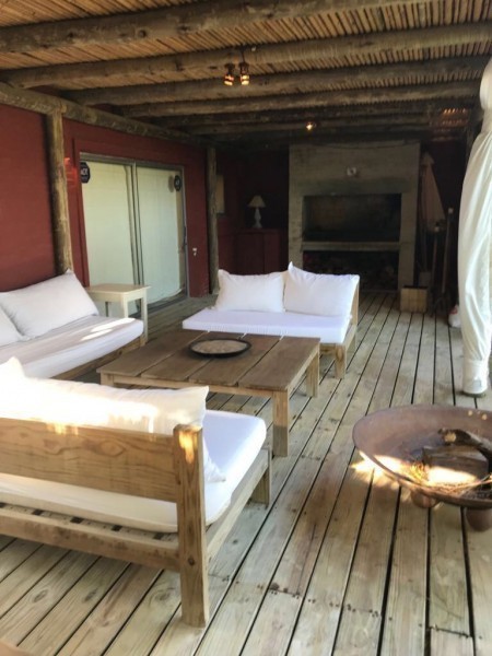 Linda casa en alquiler en Montoya