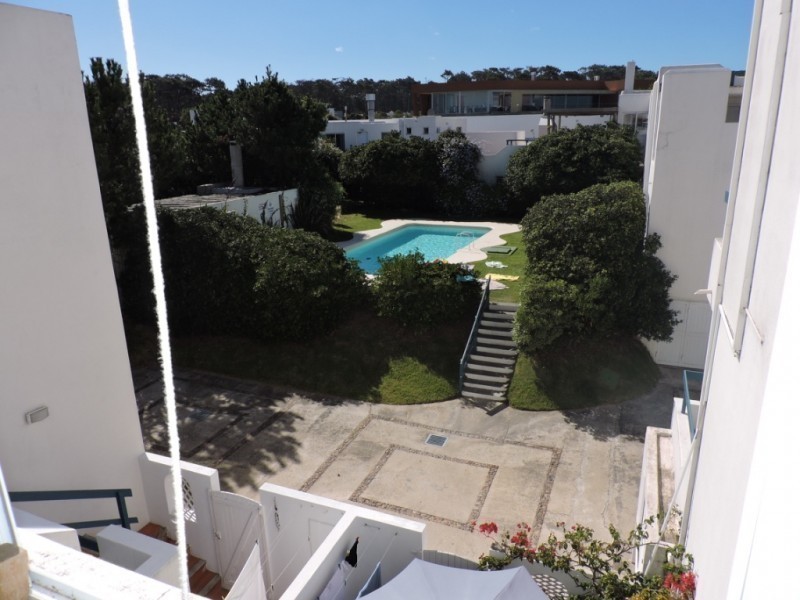 Amplio depto con excelente vista Montoya en venta  