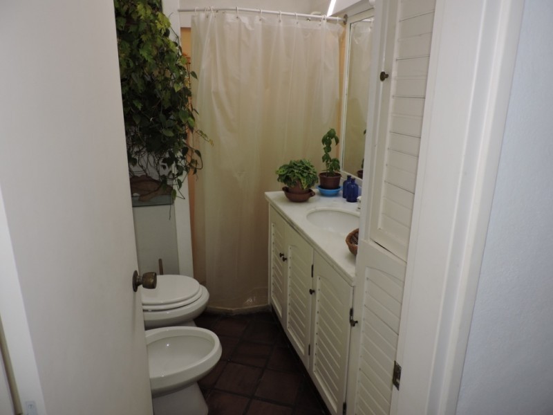 Amplio depto con excelente vista Montoya en venta  