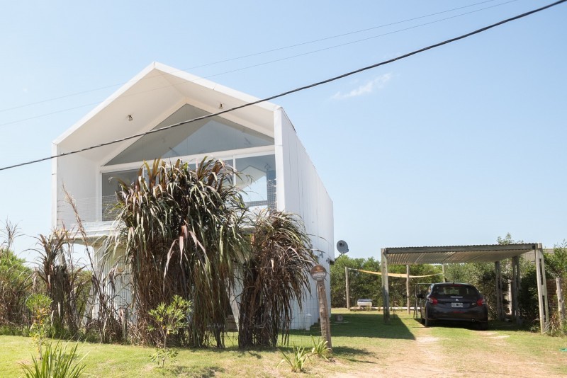 Moderna casa en venta en La Juanita
