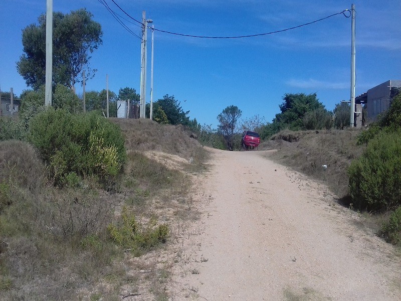 Se venden dos terrenos 