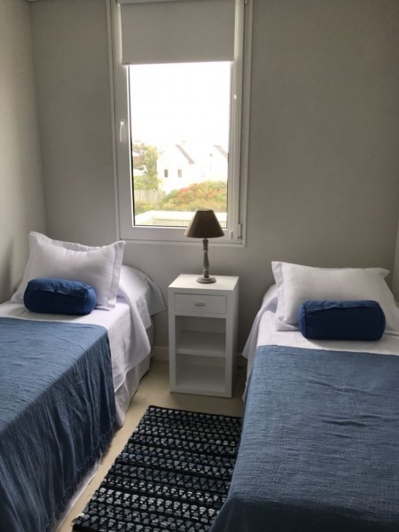 Excelente departamento en La Barra en Venta