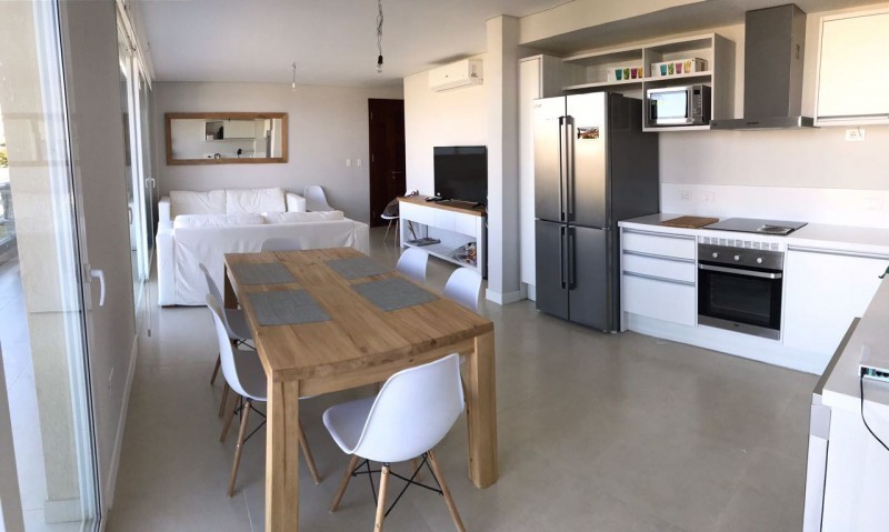 Excelente departamento en La Barra en Venta