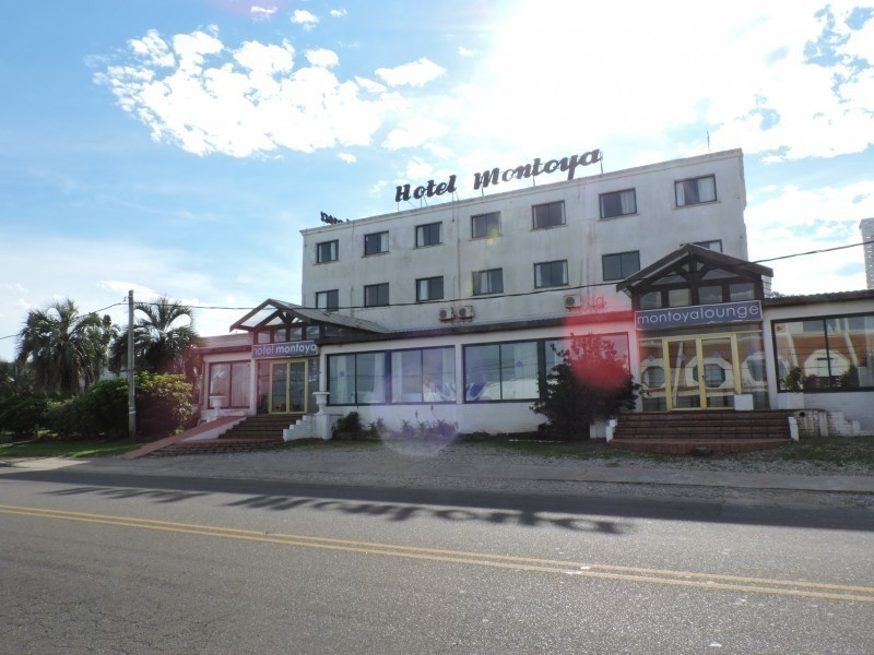 Hotel en venta en La Barra Montoya sobre ruta 10
