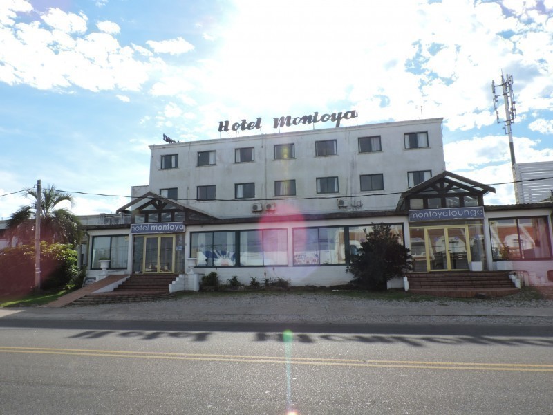 Hotel en venta en La Barra Montoya sobre ruta 10