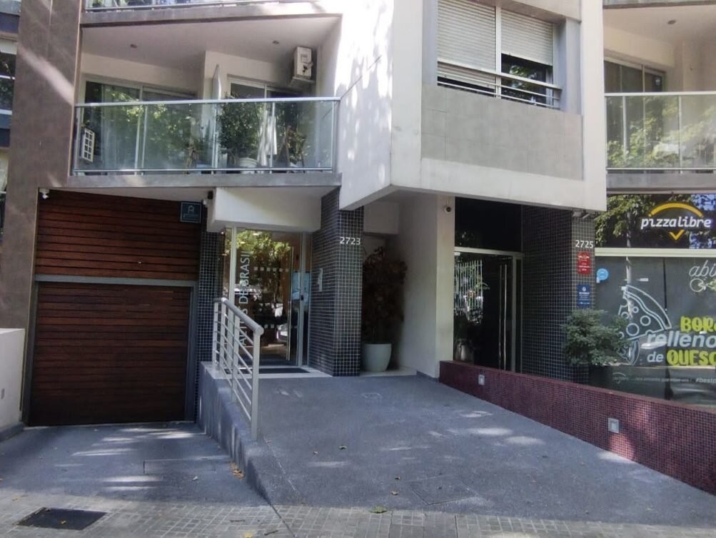 OPORTUNIDAD - Monoambiente semi amueblado en Avenida Brasil $17500 