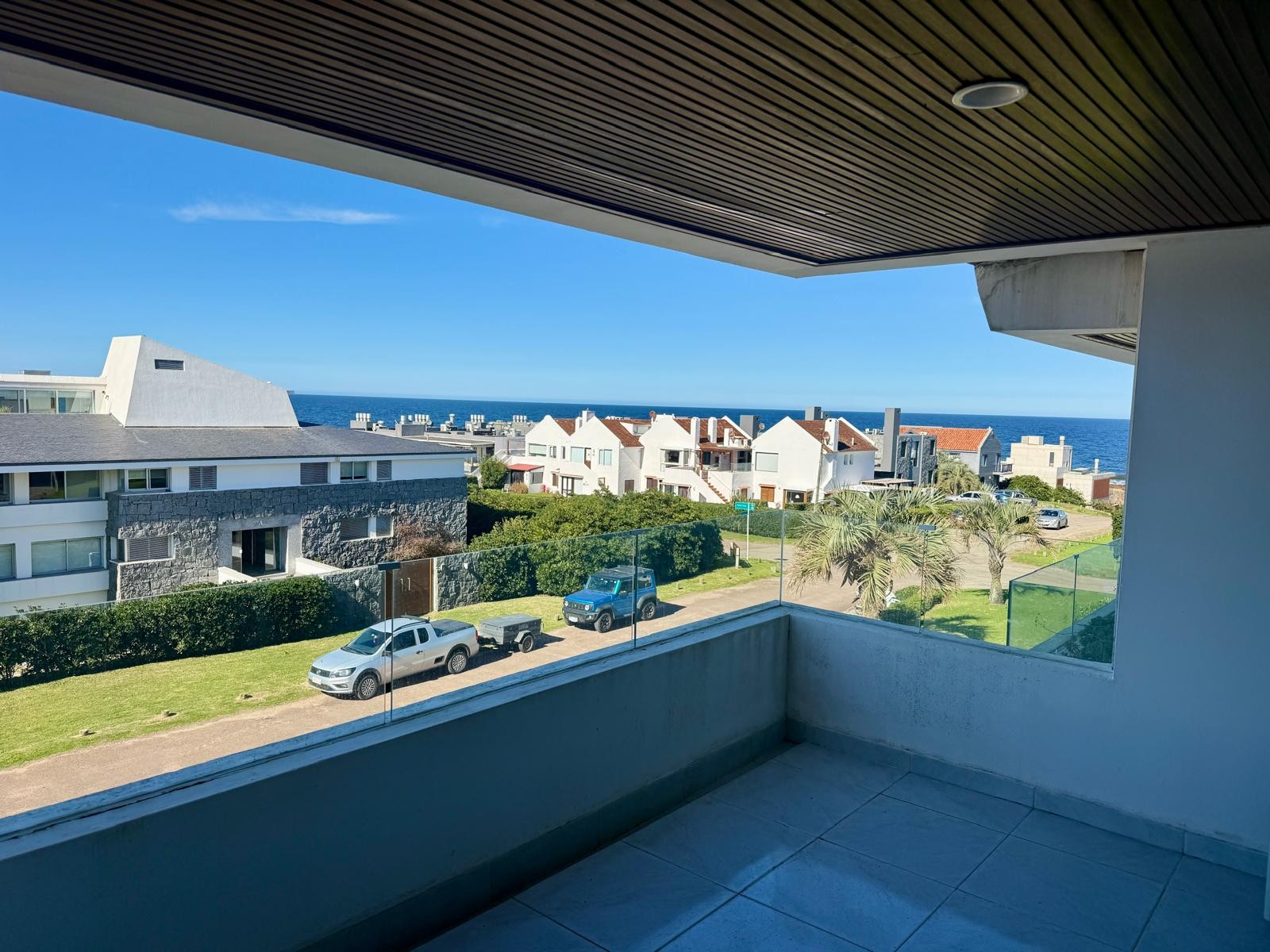 Esturión Uno Penthouse en alquiler y venta en Montoya
