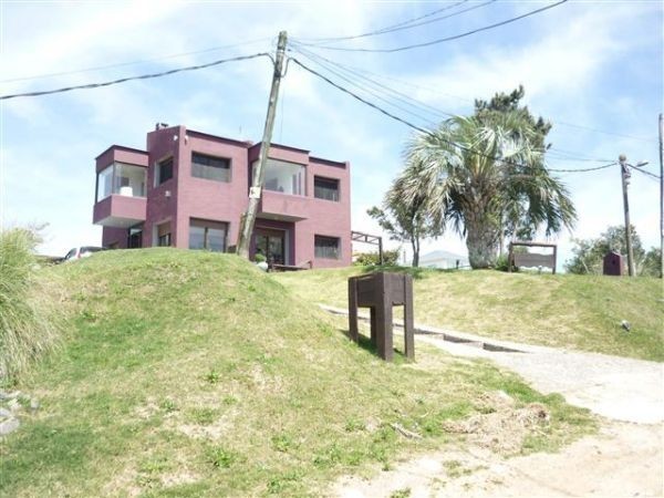 Casa en venta y alquiler en Altos de Punta Piedras