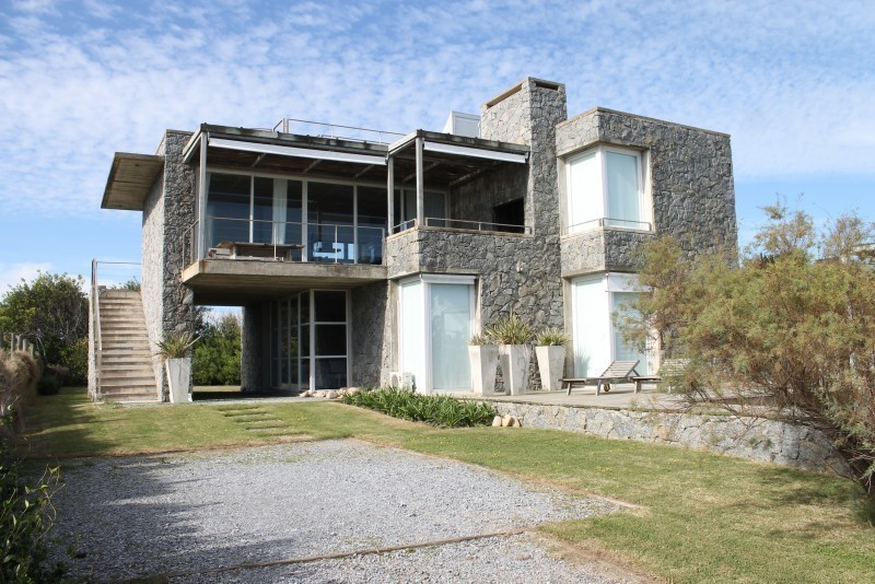 Muy linda Casa en Aquiler en el Pueblo de Jose Ignacio