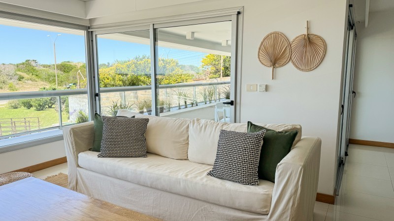 Excelente Departamento en rincon del Indio en alquiler