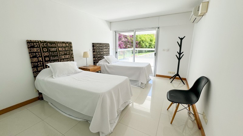 Excelente Departamento en rincon del Indio en alquiler