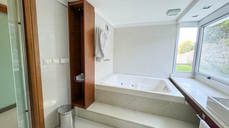 Excelente Departamento en rincon del Indio en alquiler