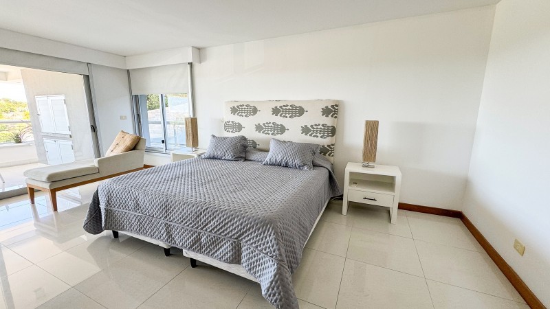 Excelente Departamento en rincon del Indio en alquiler