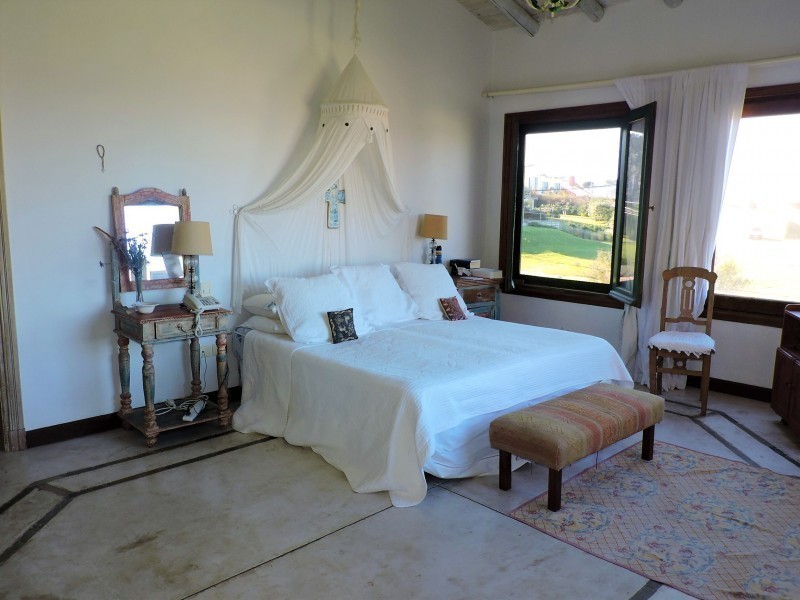 Lindisima casa de Estilo Italiano en alquiler