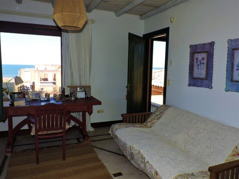Lindisima casa de Estilo Italiano en alquiler