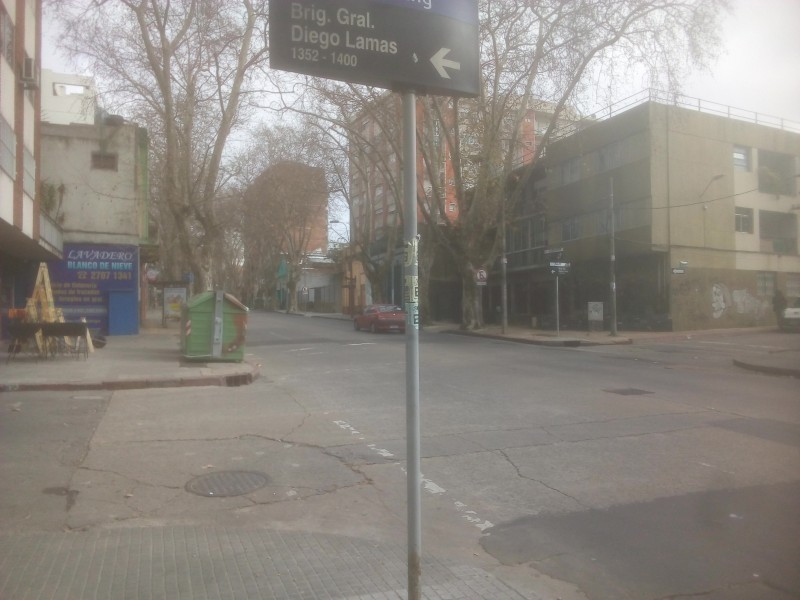 Excelente Local Comercial. Gran ubicacion, precio excelente.