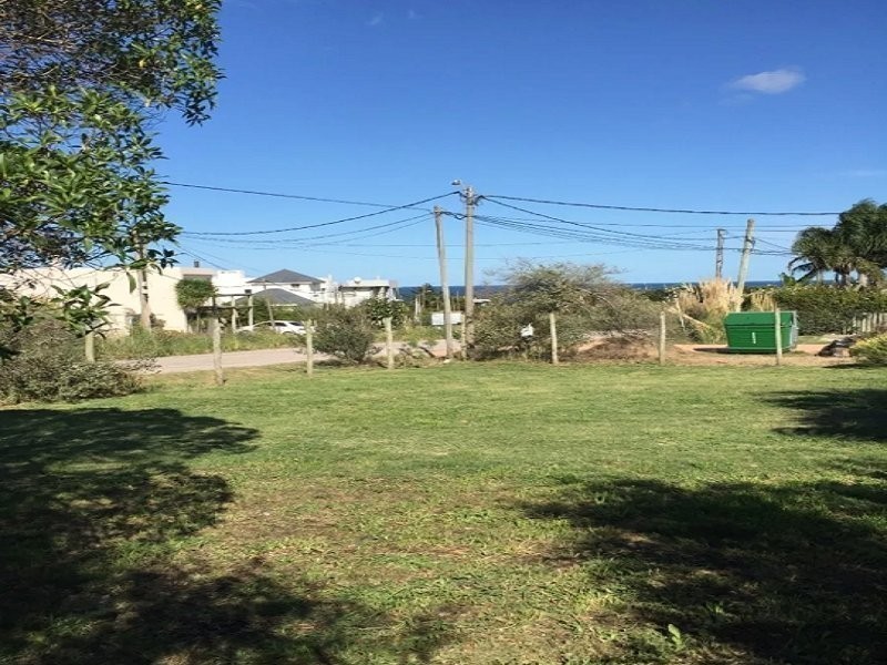 Buen terreno con vista al mar