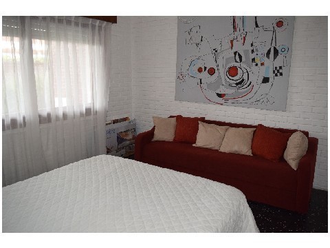 Interesante casa apta para local comercial sobre Ruta 10 Manantiales