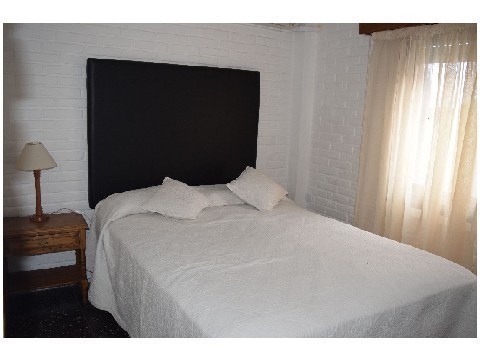 Interesante casa apta para local comercial sobre Ruta 10 Manantiales