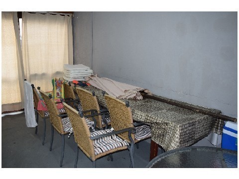 Interesante casa apta para local comercial sobre Ruta 10 Manantiales