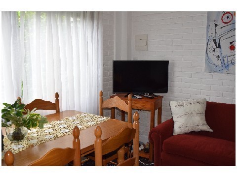 Interesante casa apta para local comercial sobre Ruta 10 Manantiales