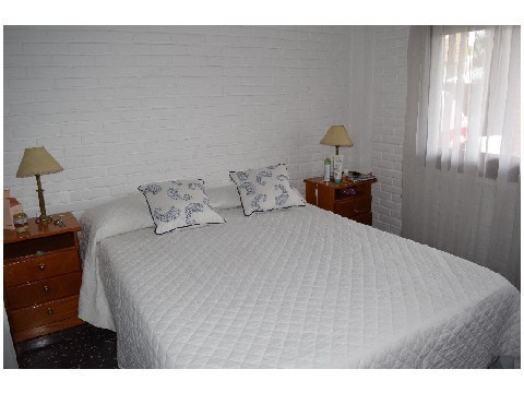 Interesante casa apta para local comercial sobre Ruta 10 Manantiales
