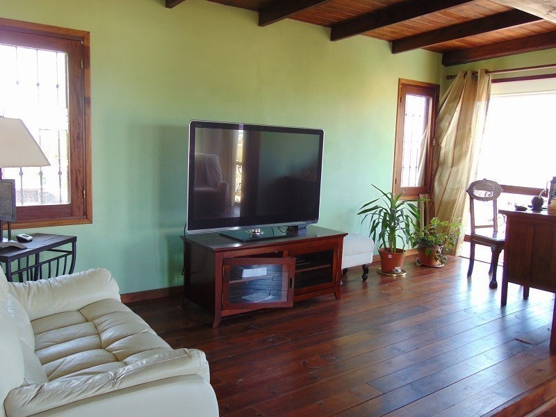 Casa en alquiler en Balneario Buenos Aires.