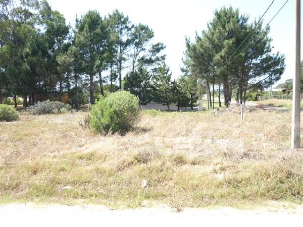 Terreno en venta en Balneario Buenos Aires.