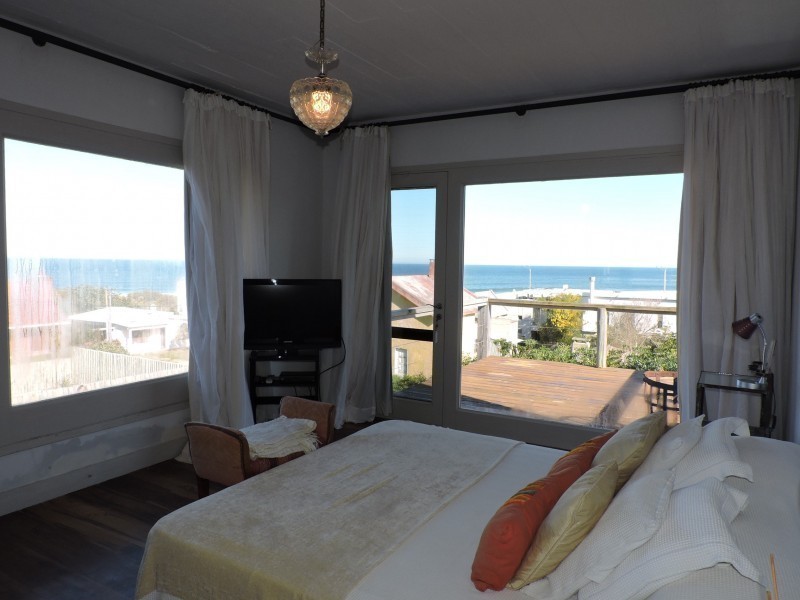 Muy linda Casa en El Chorro con vista al mar