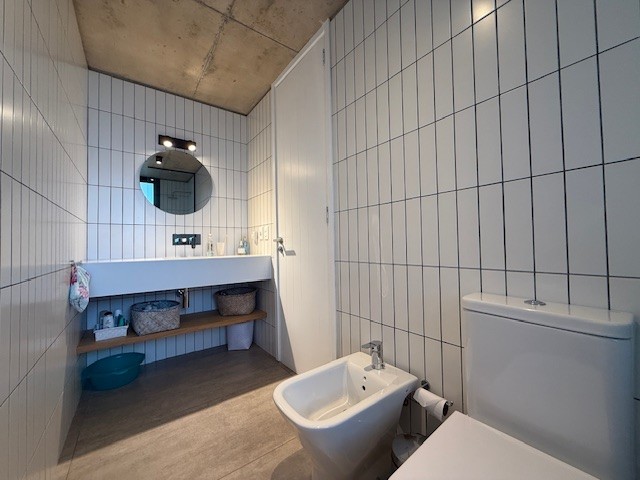 Excelente depto esquinero en Proyecto de Manantiales