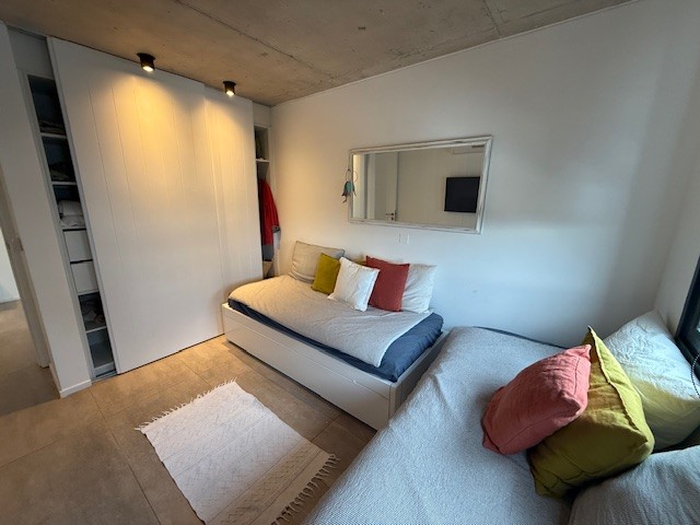 Excelente depto esquinero en Proyecto de Manantiales