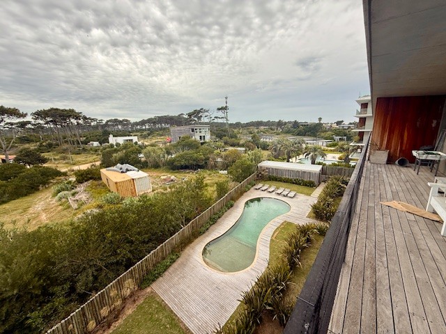 Excelente depto esquinero en Proyecto de Manantiales