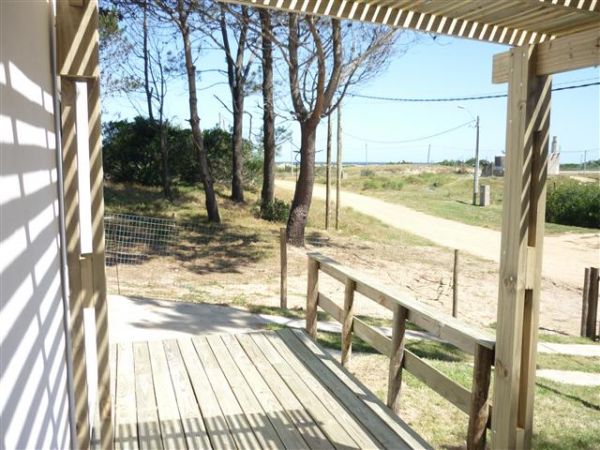 Casa a estrenar a  metros del mar.