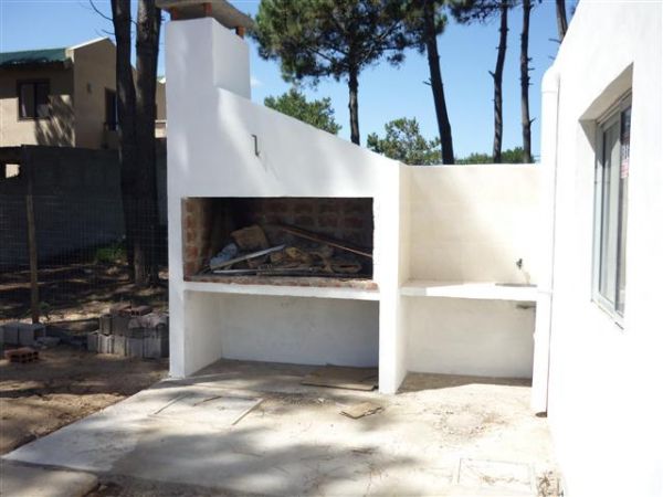 Casa a estrenar a  metros del mar.