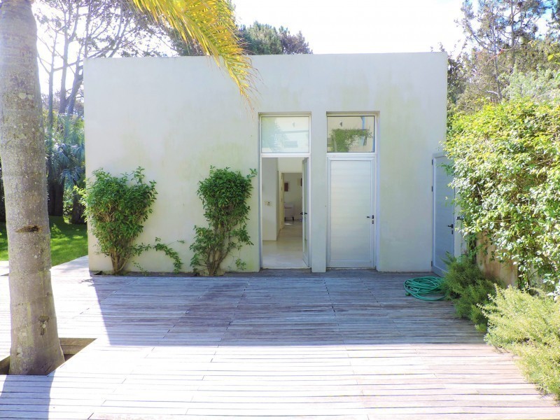 Espectacular casa en Laguna Blanca primera linea