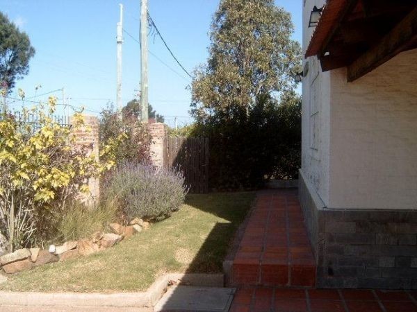 Casa en venta en Balneario Buenos Aires.