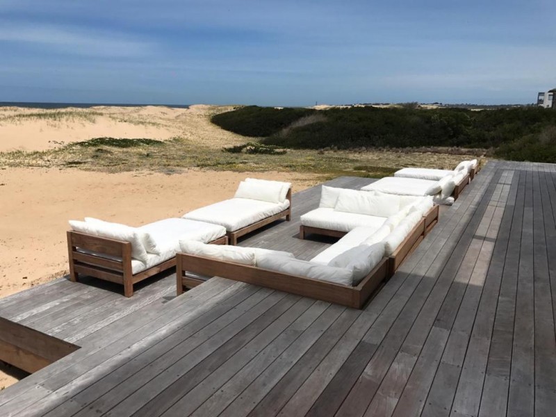 Estupenda casa sobre el mar en Arenas de José Ignacio